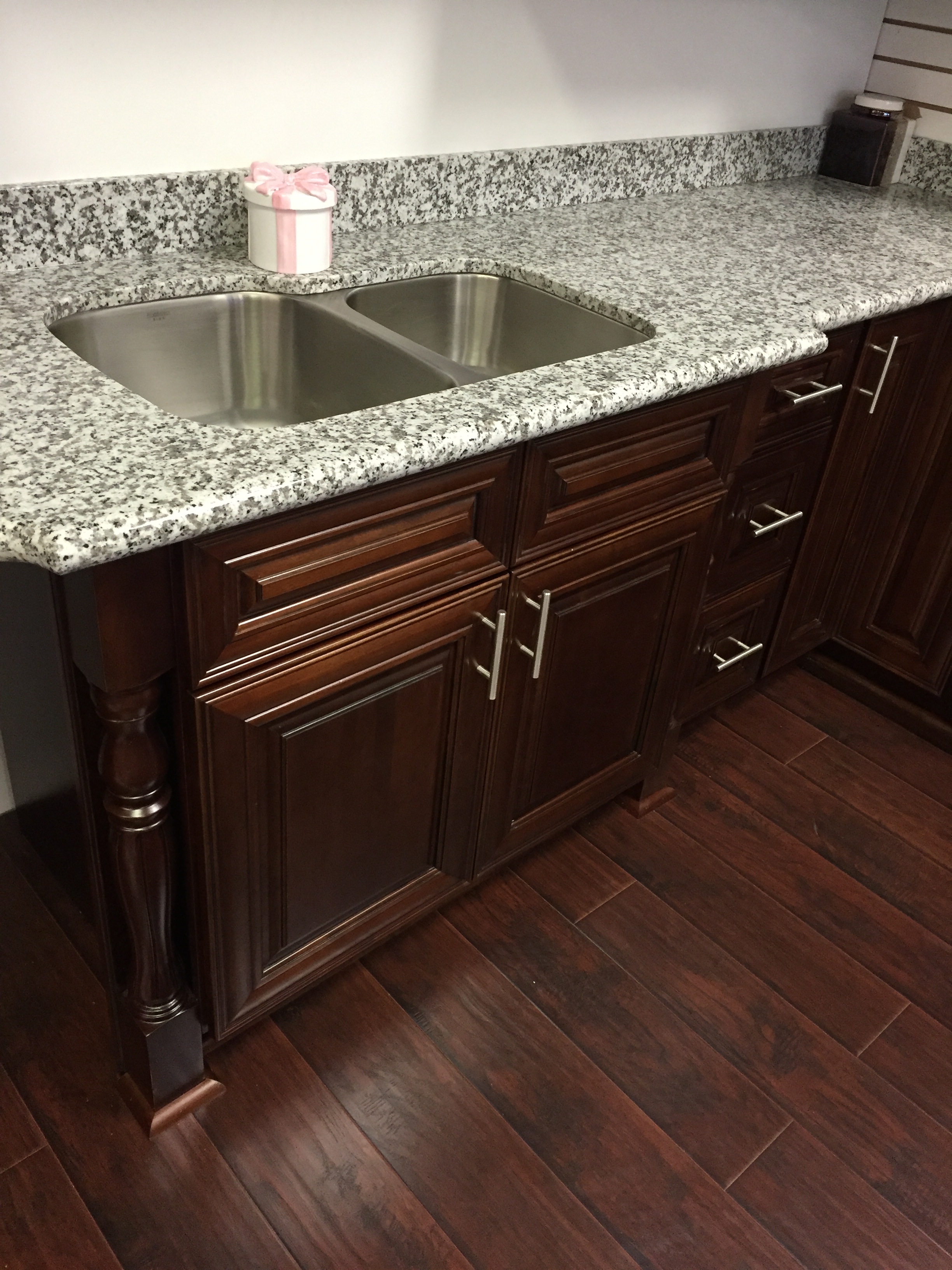 Showroom United Kitchen & Bath