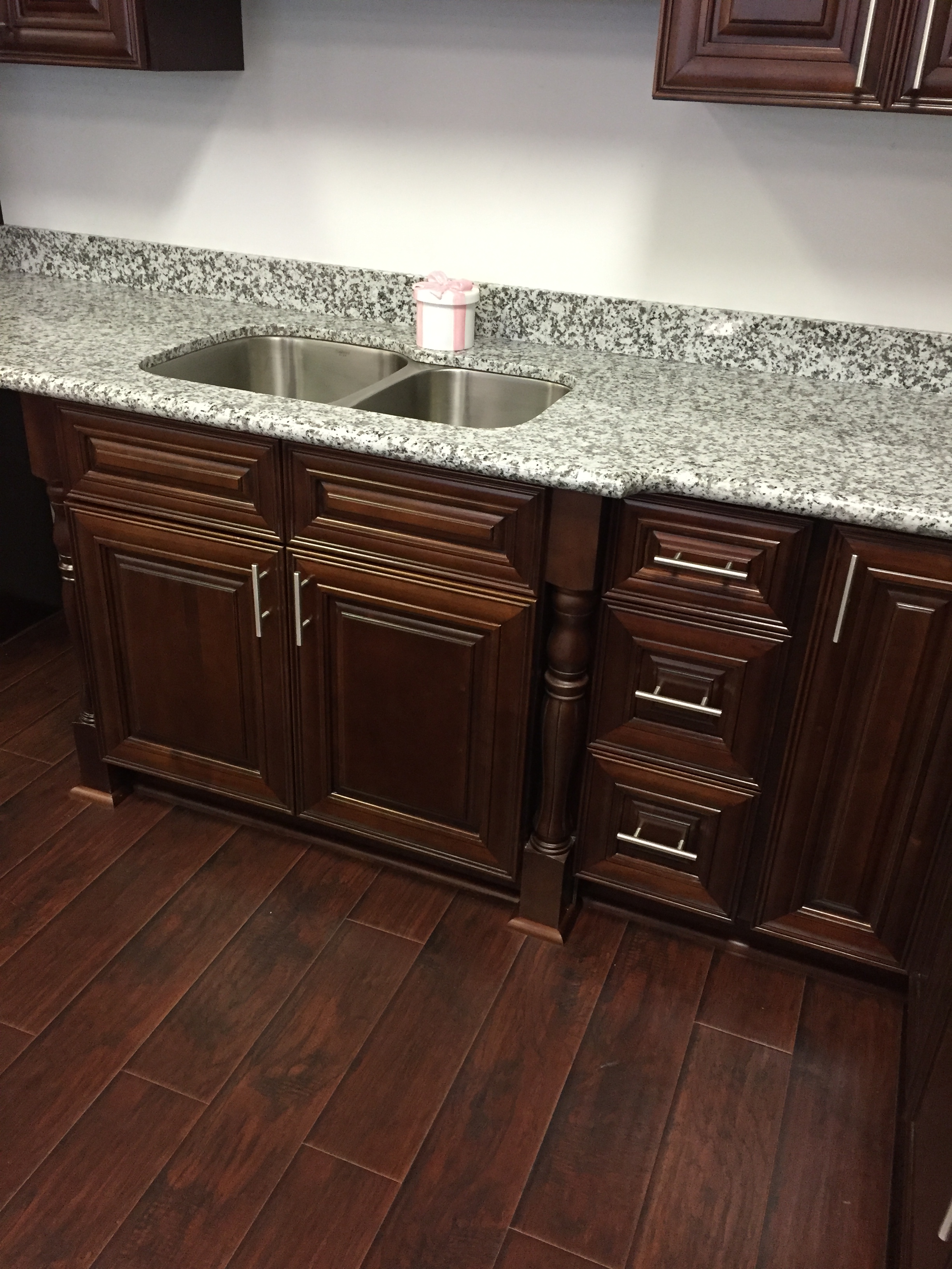 Showroom United Kitchen & Bath